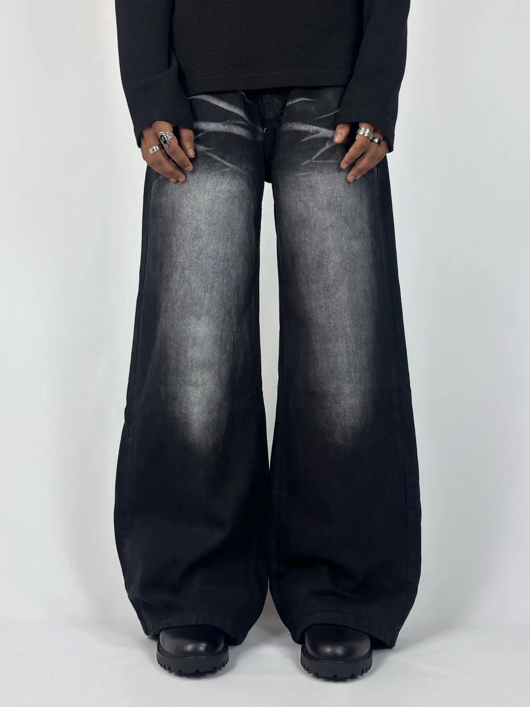 Baggy Denim Jeans - Image 17