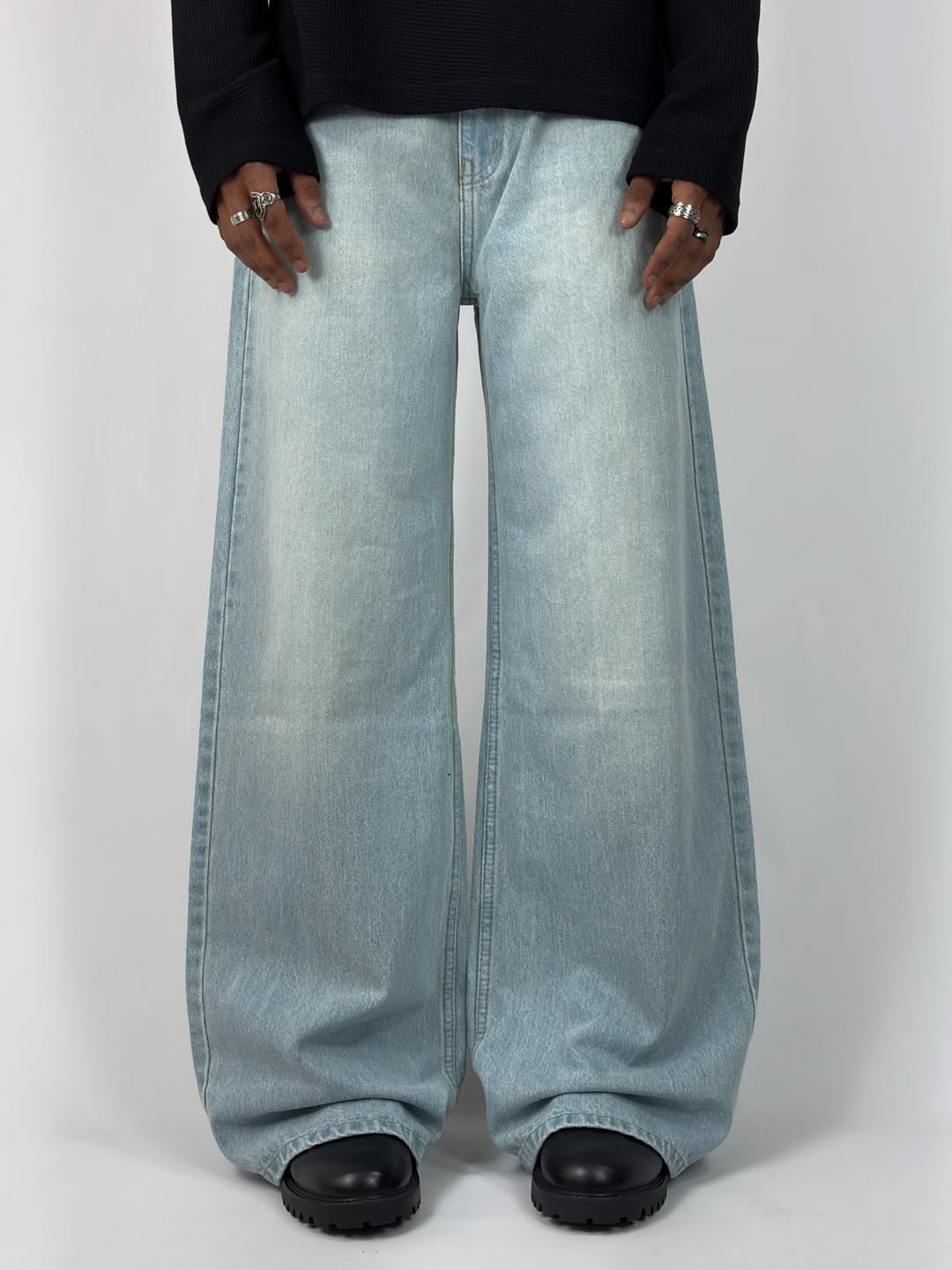 Baggy Denim Jeans - Image 21
