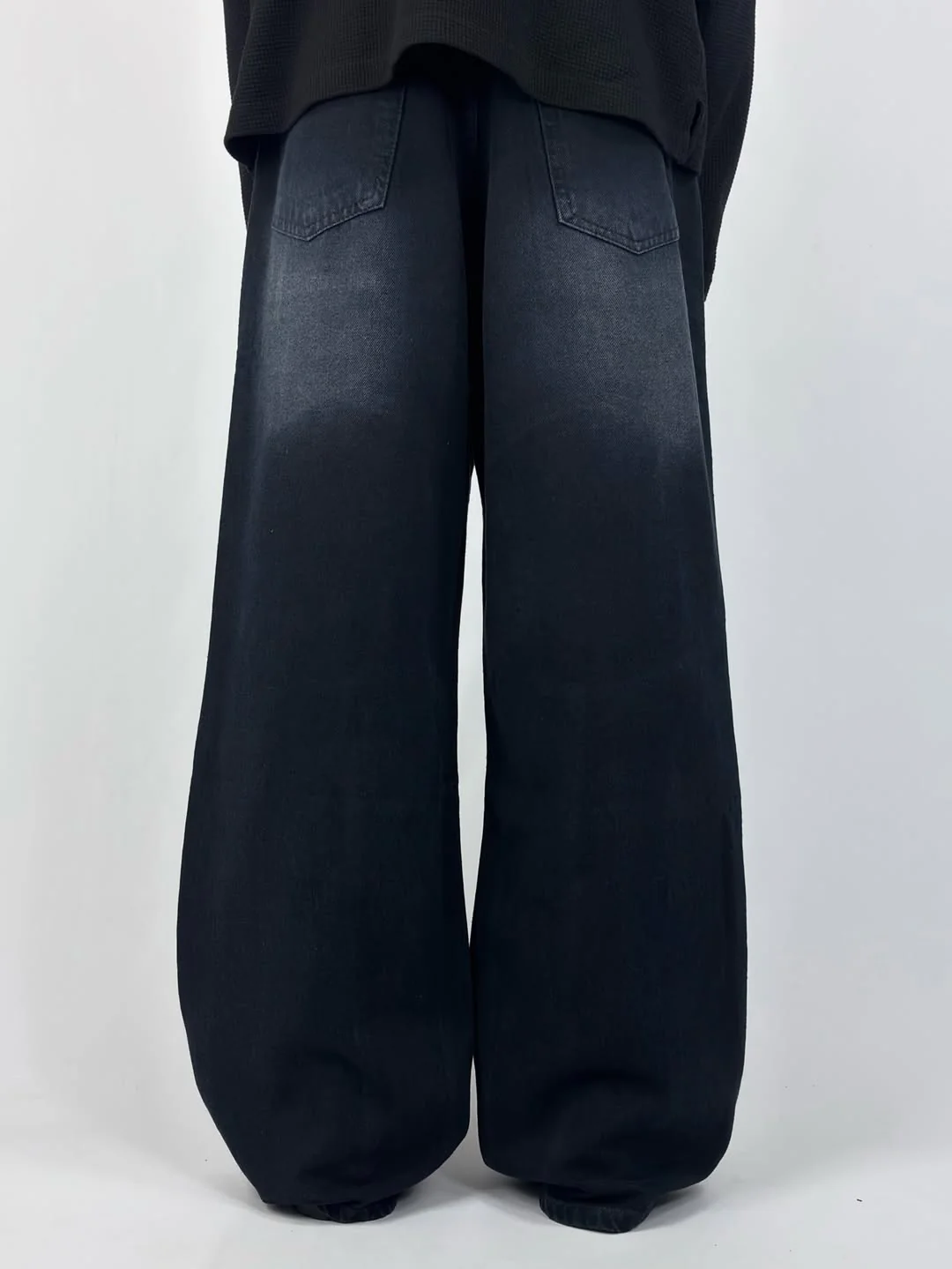Baggy Denim Jeans - Image 26