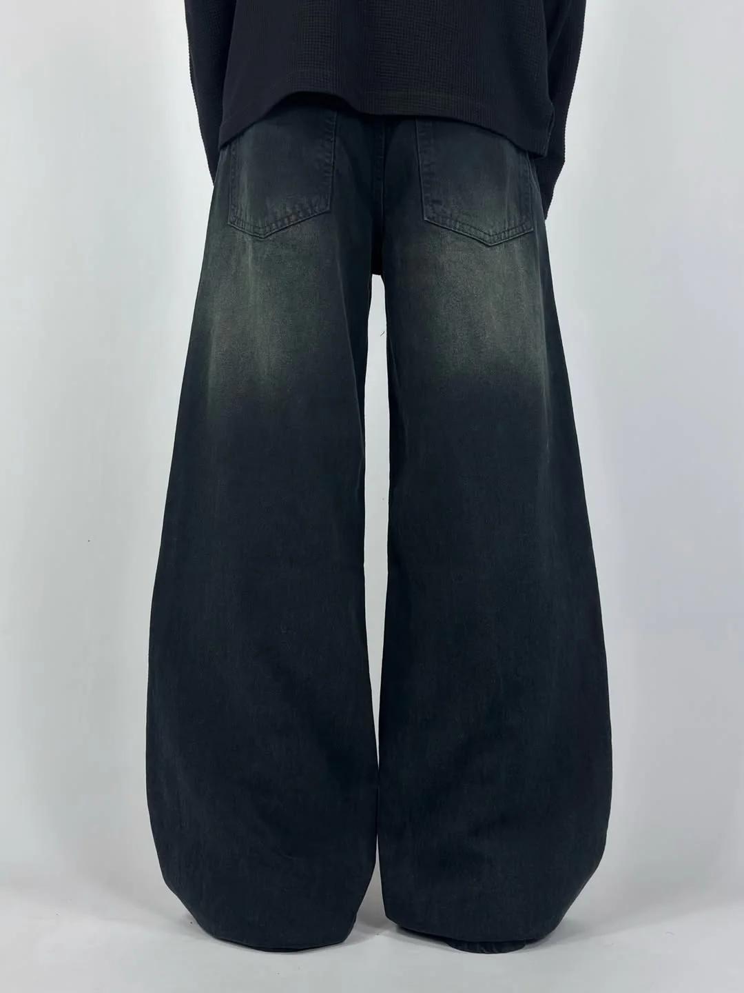 Baggy Denim Jeans - Image 8