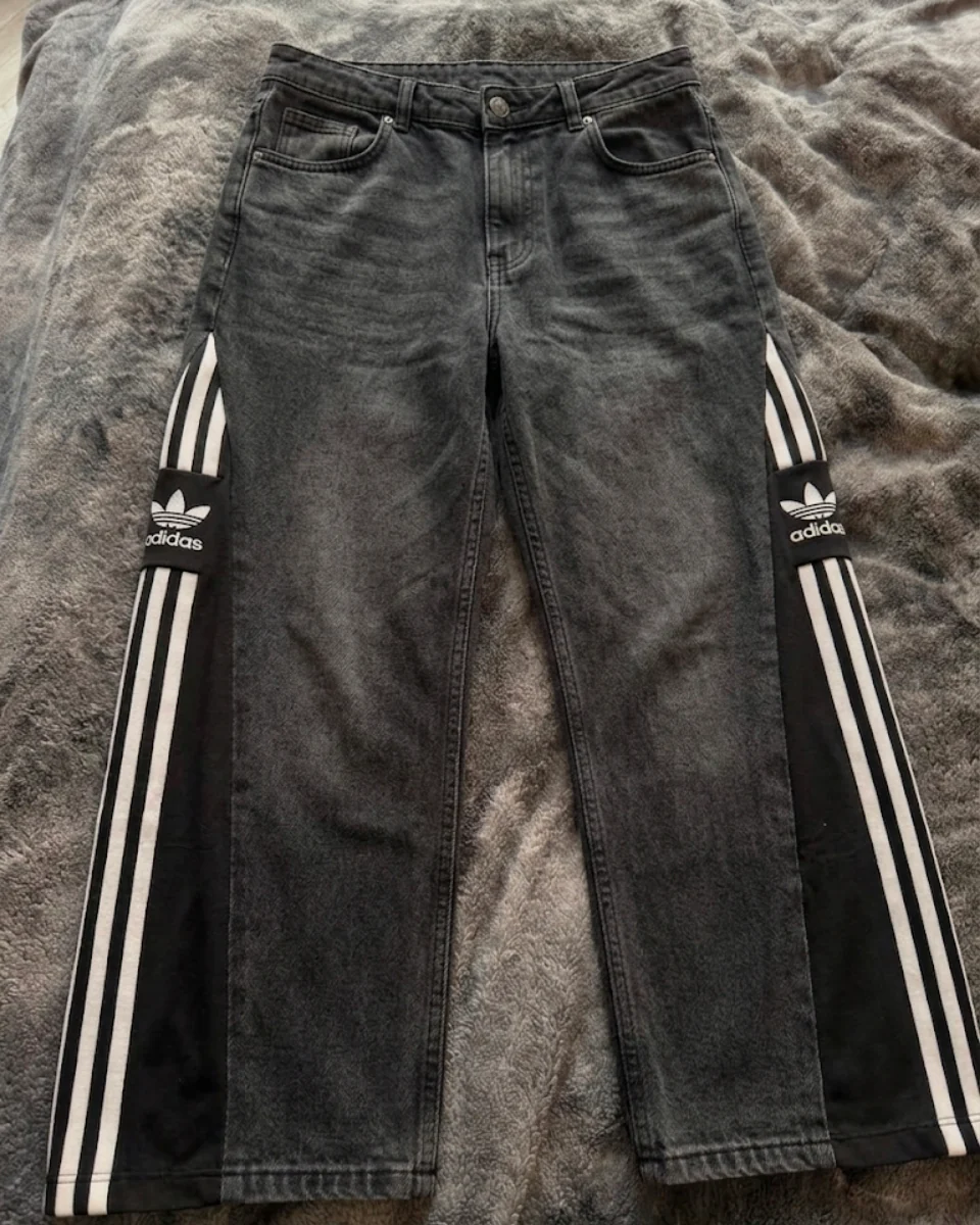 Stripe Side Jeans - Image 3